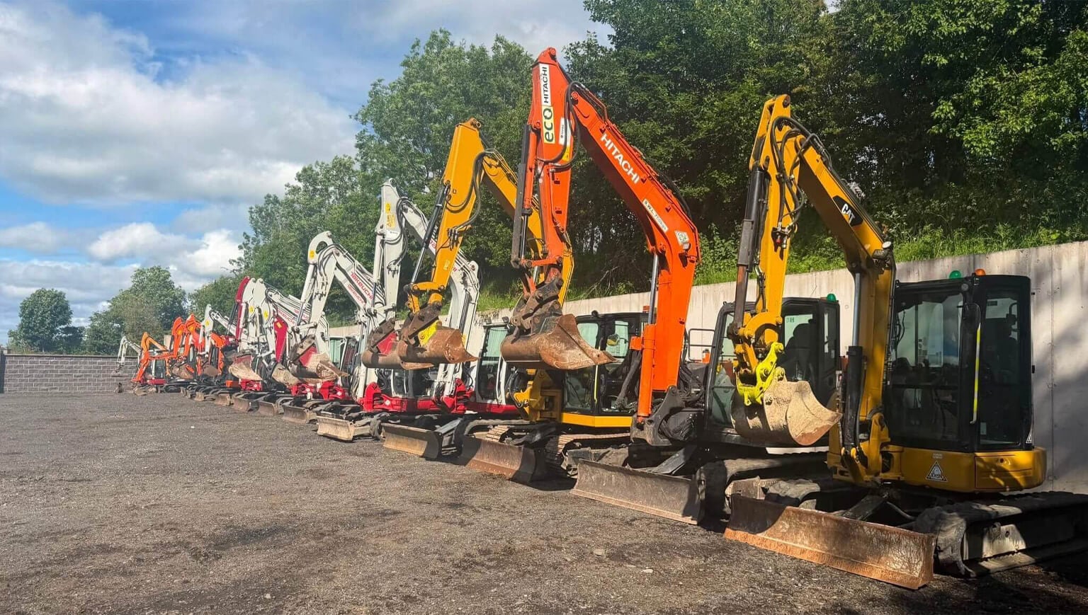 mini excavators ready for sale